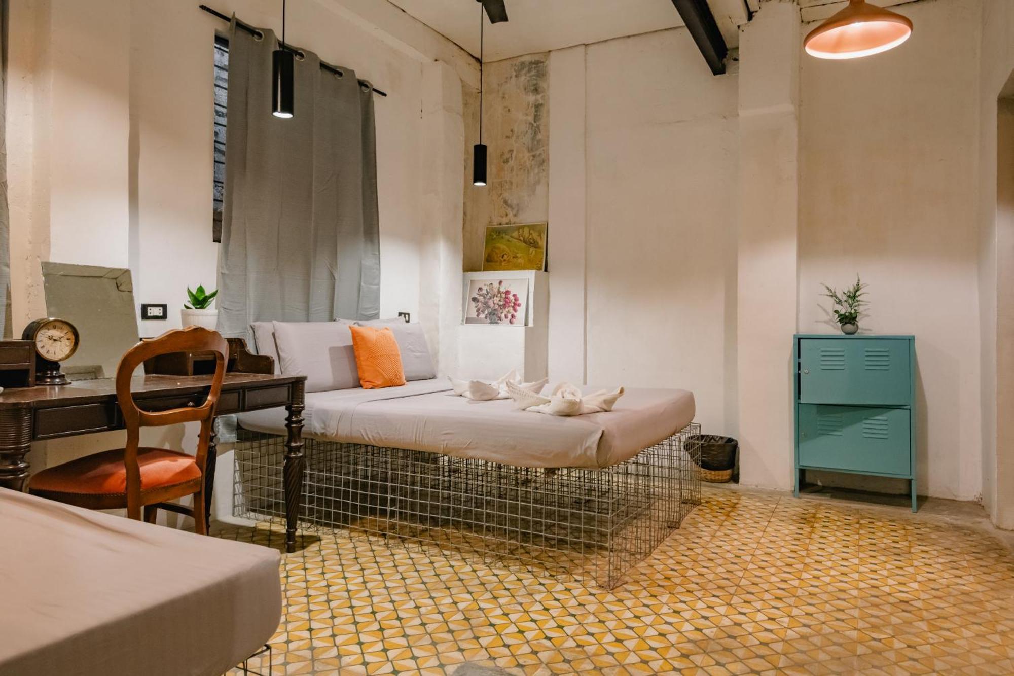 The Flying Fish Hostel Себу Экстерьер фото
